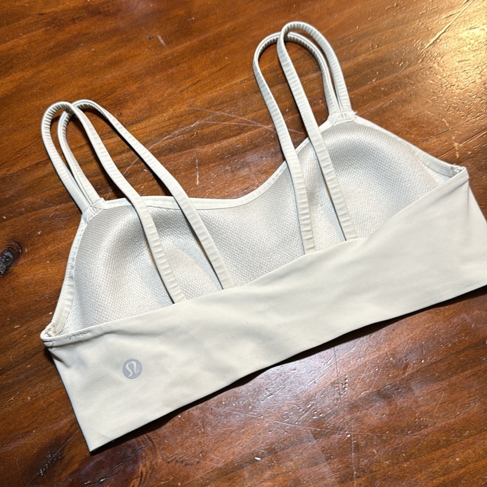 LULULEMON LIKE A CLOUD SPORTS BRA💓